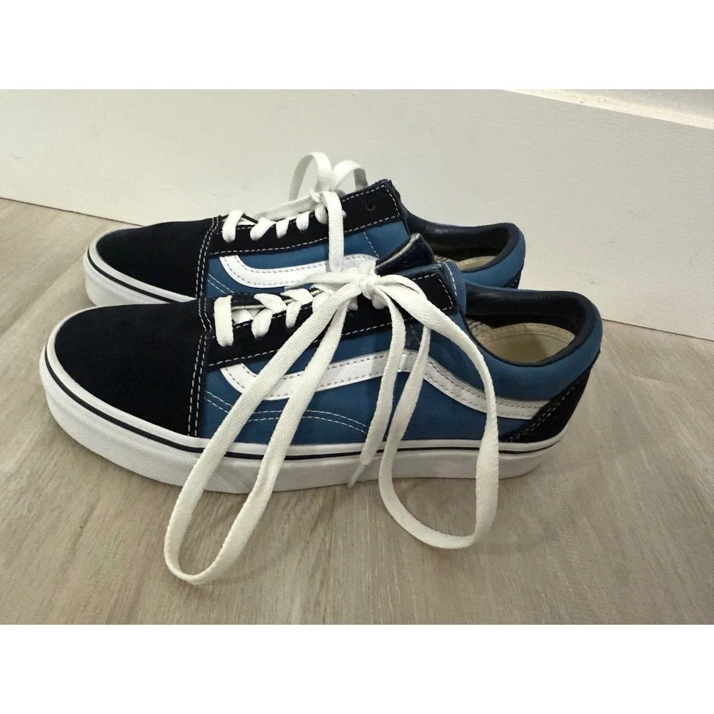 Vans cool model crisp